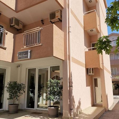 Hotel Suzana Budva Kültér fotó