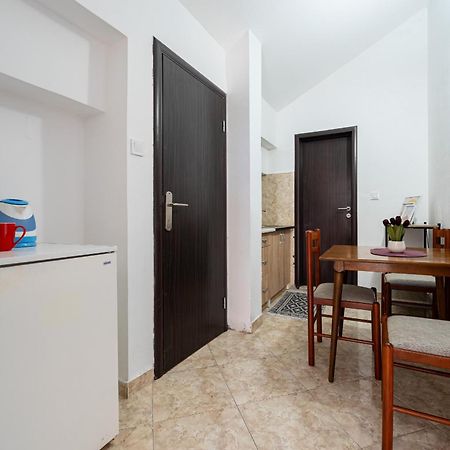 Hotel Suzana Budva Kültér fotó