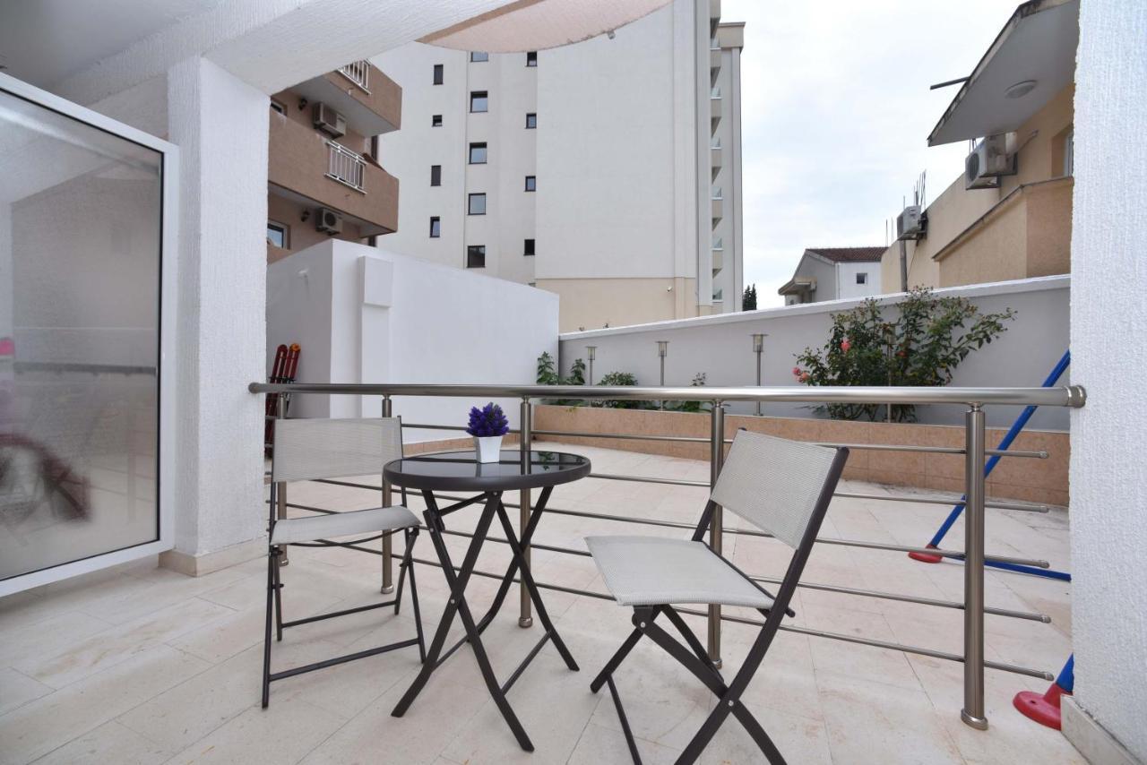 Hotel Suzana Budva Kültér fotó