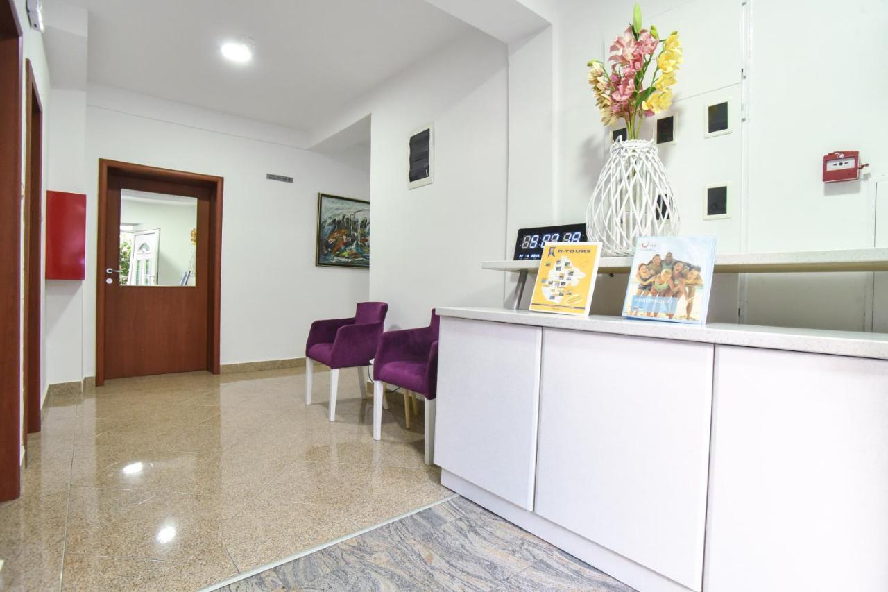 Hotel Suzana Budva Kültér fotó
