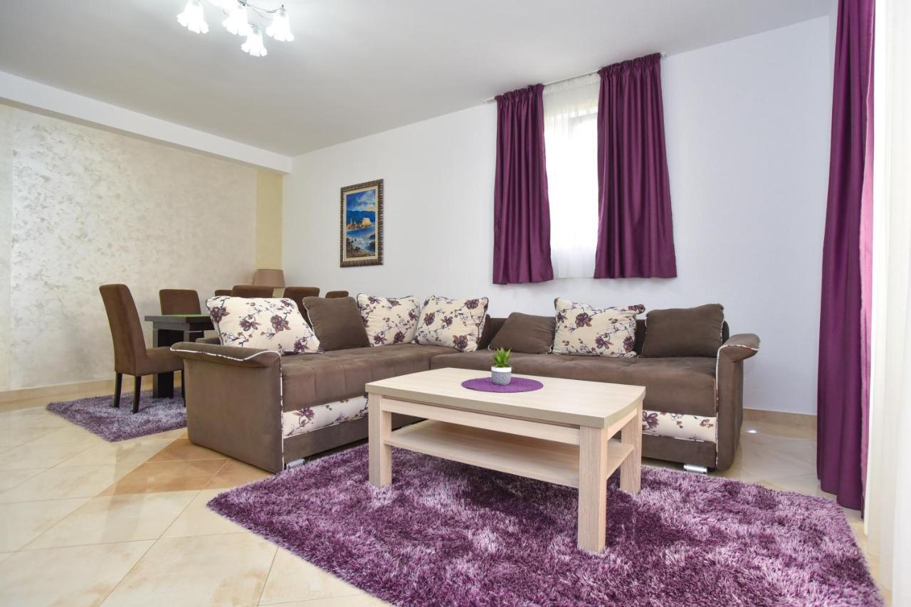 Hotel Suzana Budva Kültér fotó