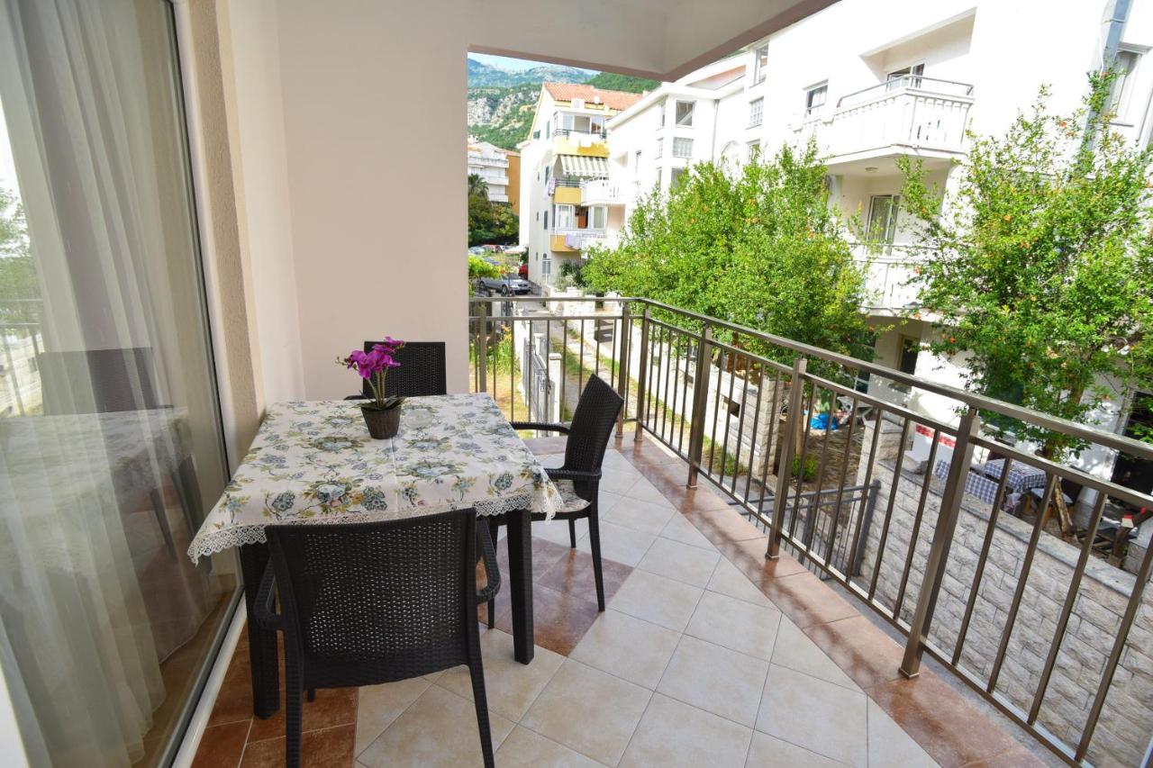 Hotel Suzana Budva Kültér fotó