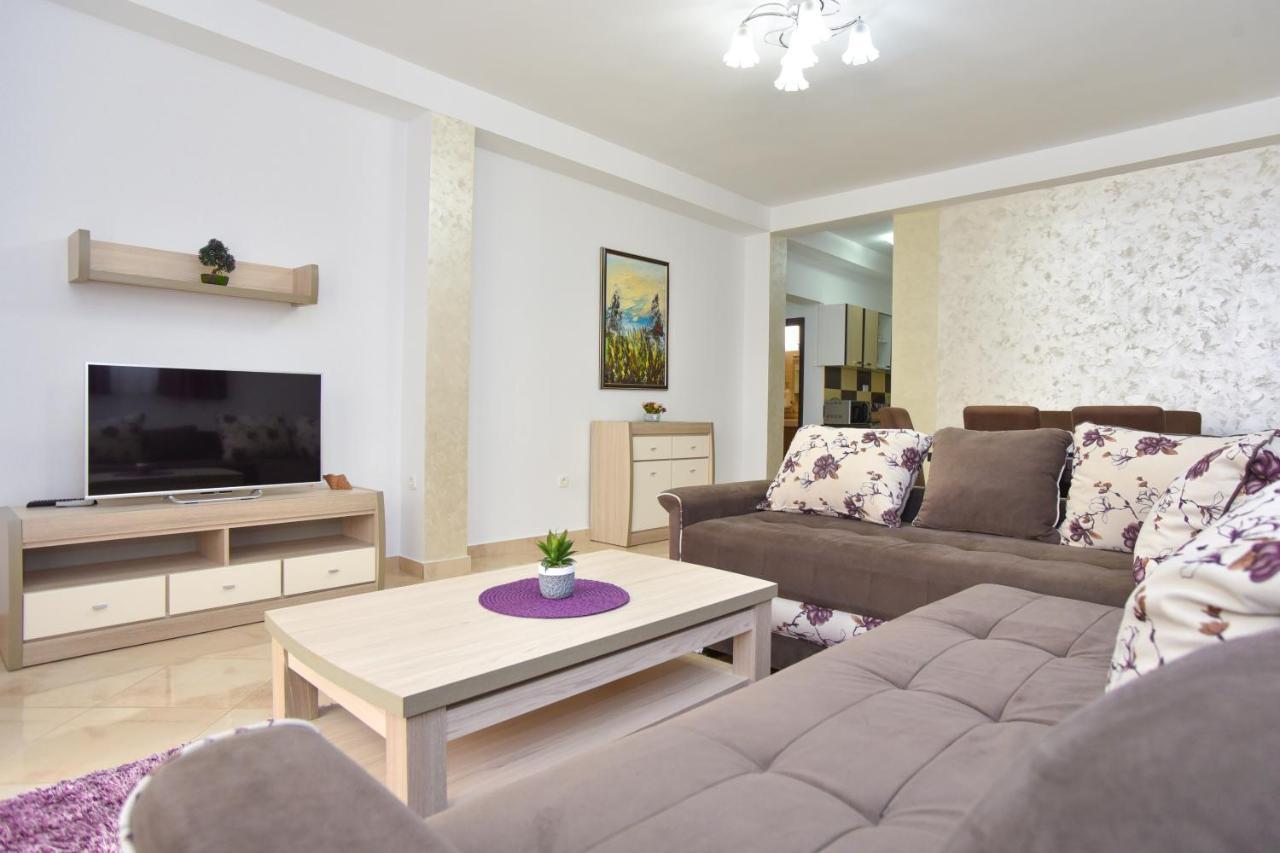 Hotel Suzana Budva Kültér fotó