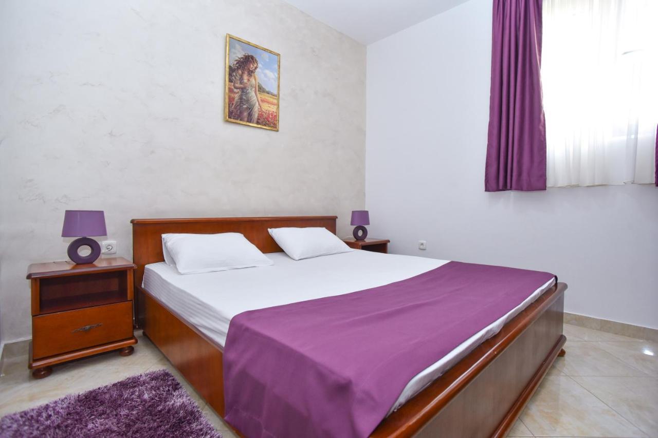 Hotel Suzana Budva Kültér fotó