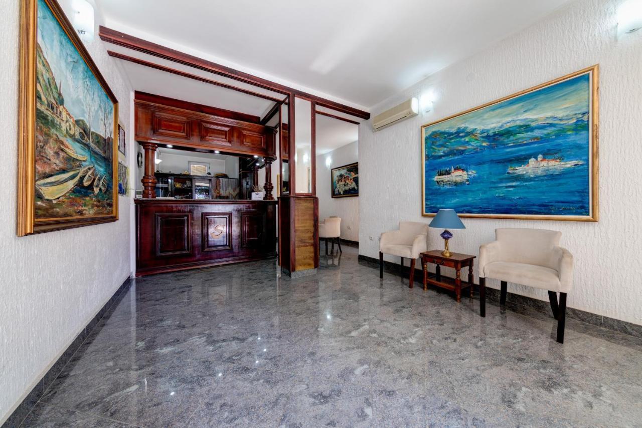 Hotel Suzana Budva Kültér fotó