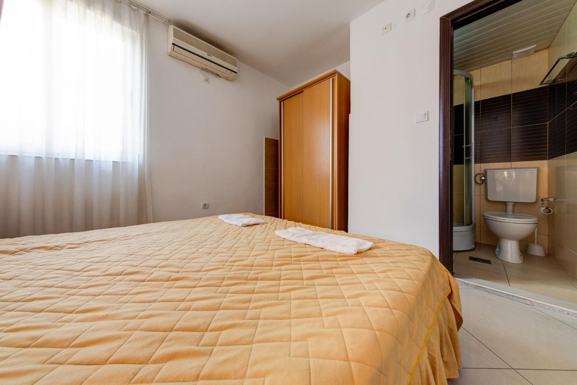 Hotel Suzana Budva Szoba fotó